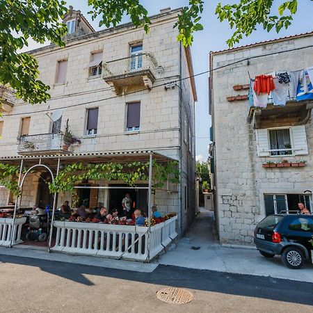 Kaštela Apartment Rustik מראה חיצוני תמונה