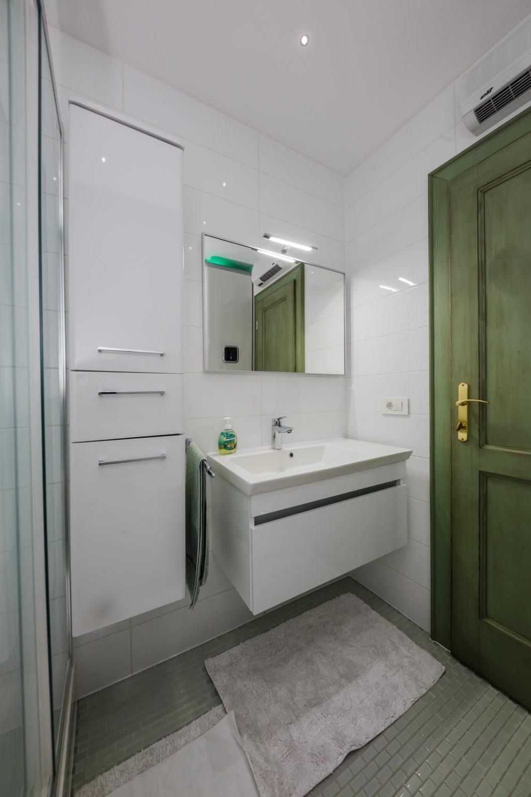 Kaštela Apartment Rustik מראה חיצוני תמונה