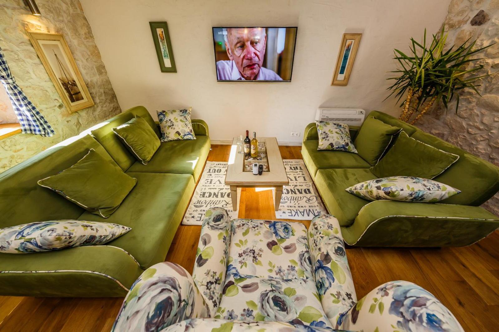 Kaštela Apartment Rustik מראה חיצוני תמונה